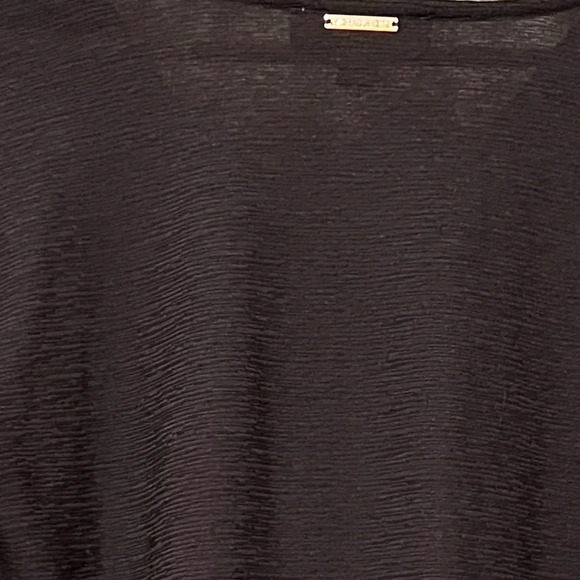 Michael Kors MK, long sleeve black top with cinched wrists. Size Medium/moyen - Picture 6 of 6